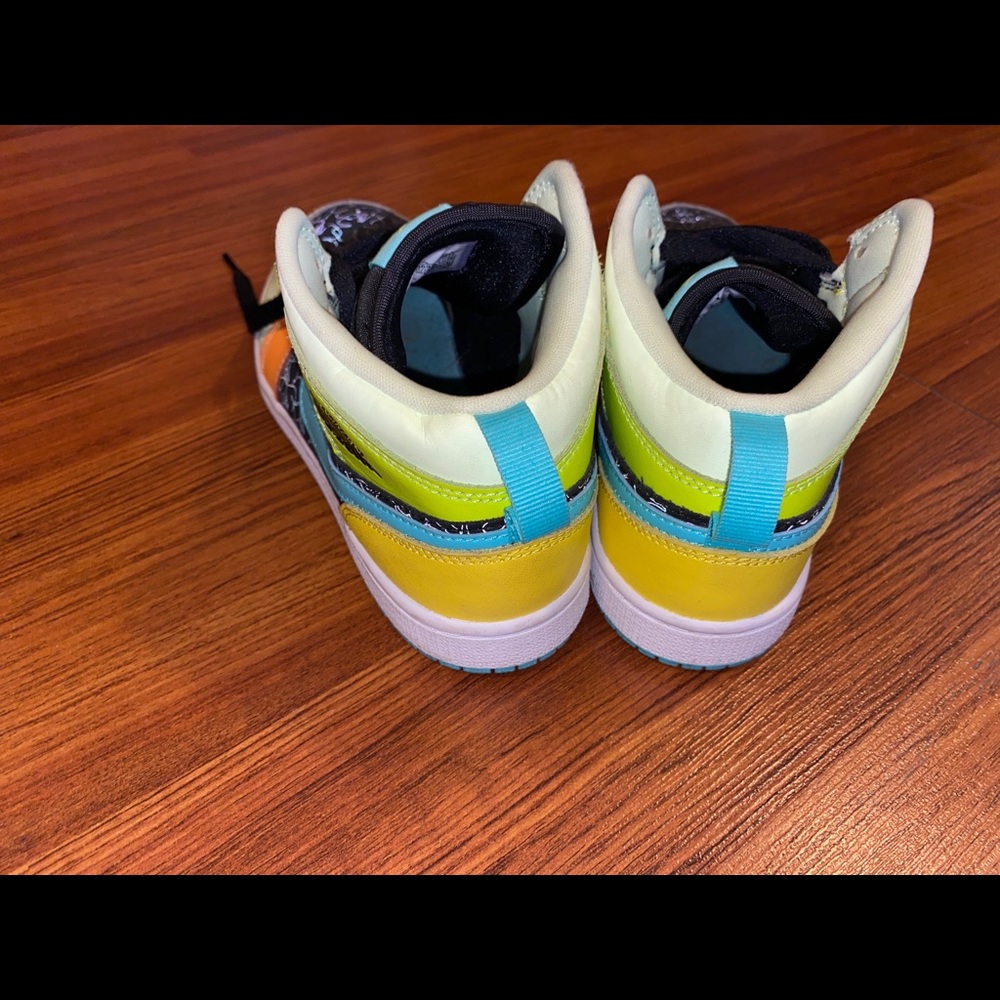 Nike shoes